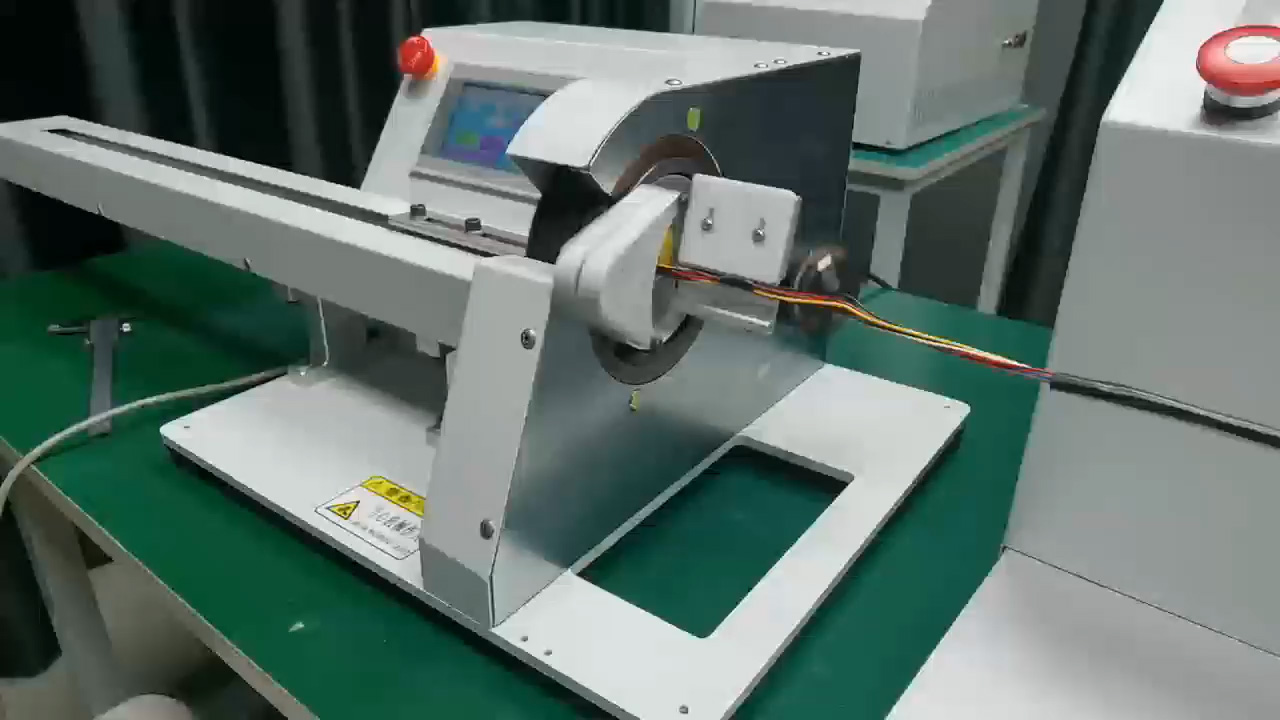 Průmyslový automatický páskovací stroj na lepicí pásky JW-303K