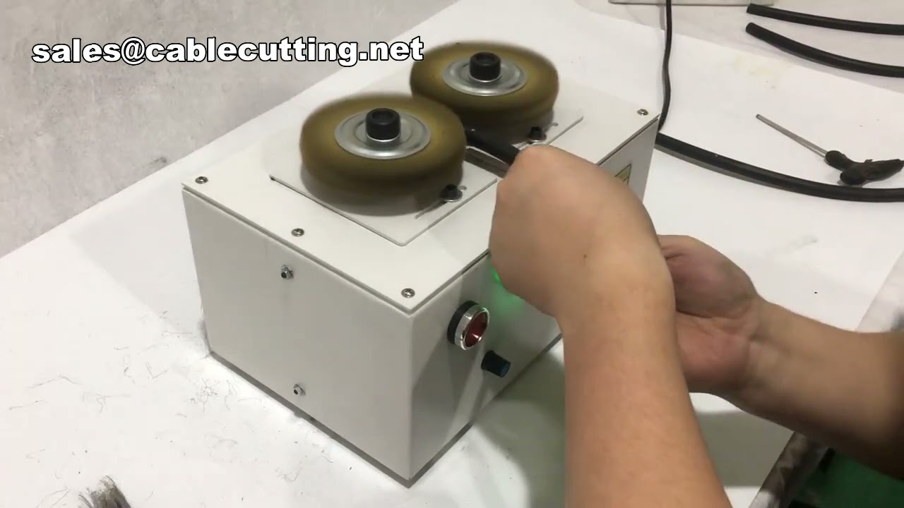 Drátkovací a česací stroj pro stínící dráty | Automatizace výroby