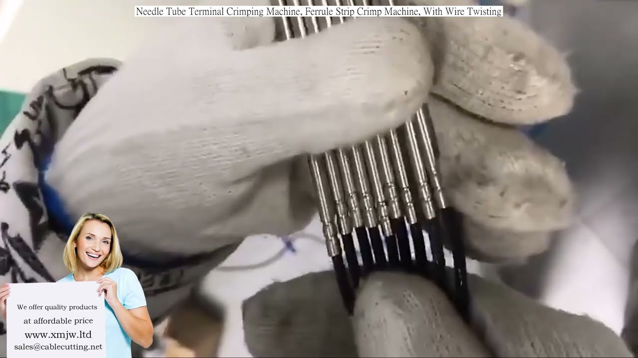 Automatický krimpovací stroj na jehlové koncovky a ferule s kroucením drátu