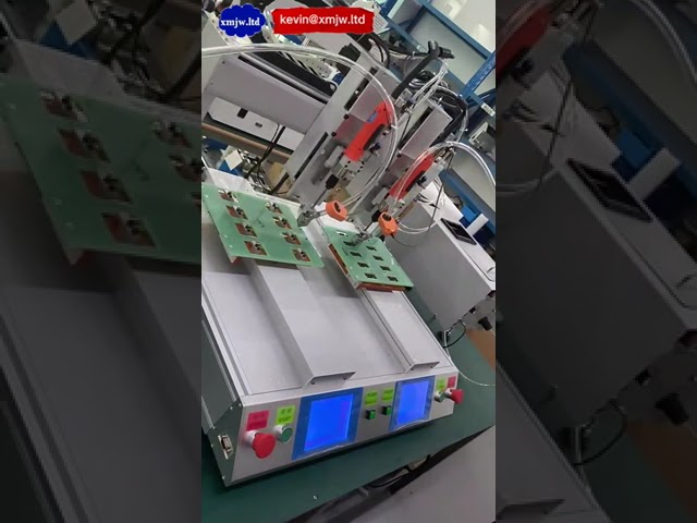 Stolní automatický šroubovací robot s automatickým podáváním – vysokorychlostní utahování šroubů