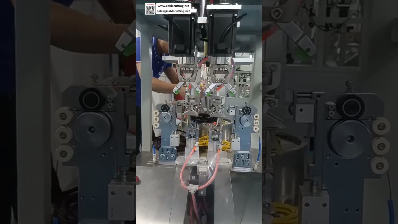 Automatizované zařízení pro zpracování kabelových svazků – zkrácená verze