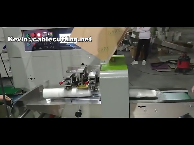 Automatický plně servopohonový balicí stroj na papírové kelímky, sušenky a pečivo