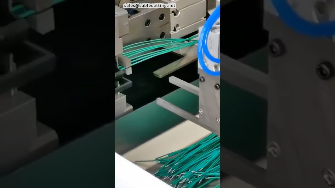 Dvouhlavý ponorný cínovací stroj pro elektronické dráty