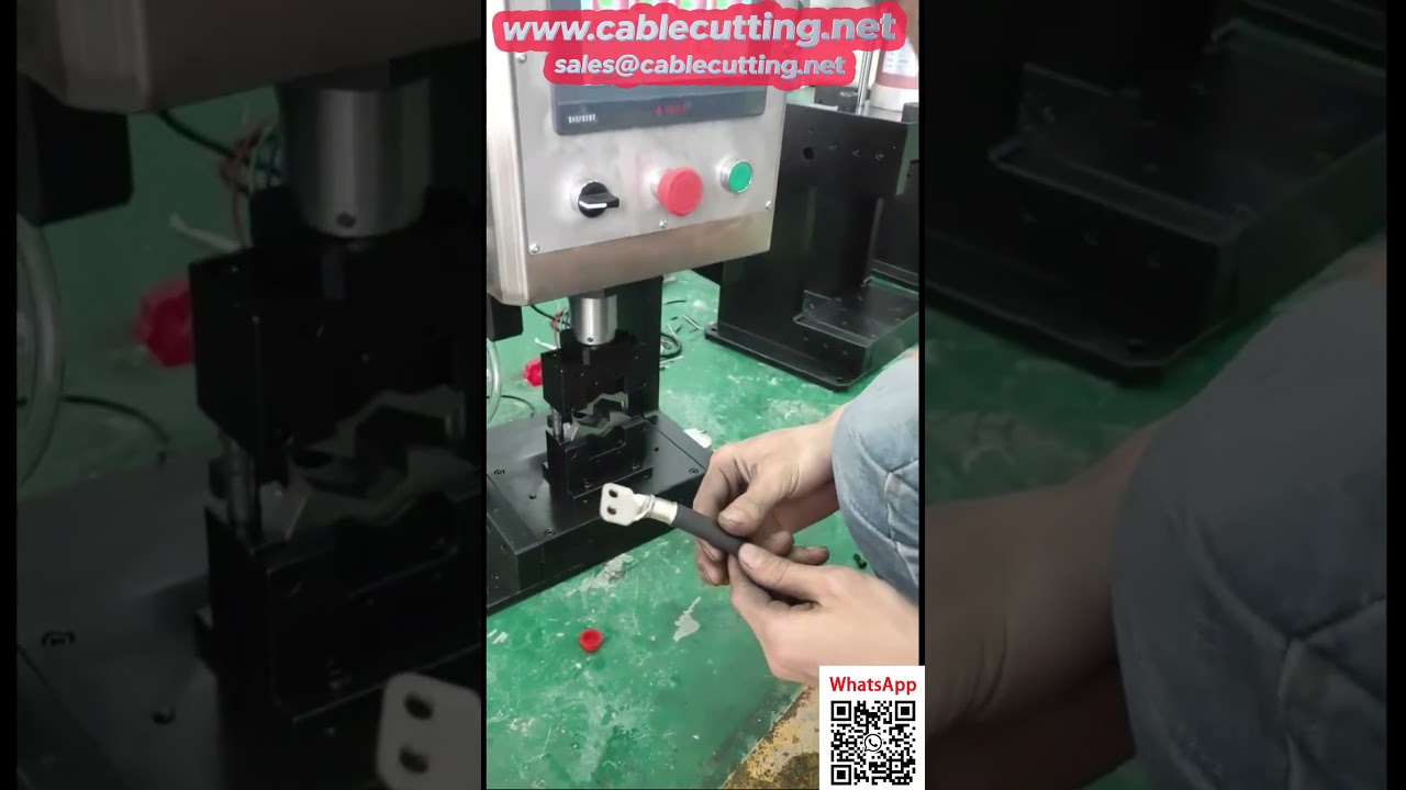 CNC hydraulický krimpovací stroj na terminály 50 mm² bez výměny matrice