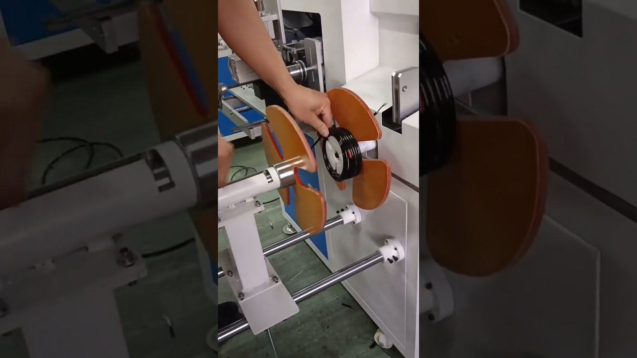Efektivní zpracování kabelů: automatické počítání, odizolování, řezání, navíjení a vázání v jednom stroji