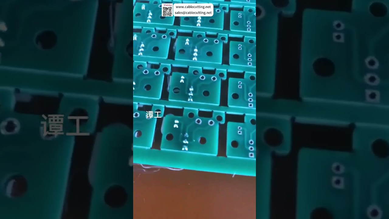 Automatický pájecí stroj - ladění vzorků, průmyslová automatizace továrny, rychlá montáž