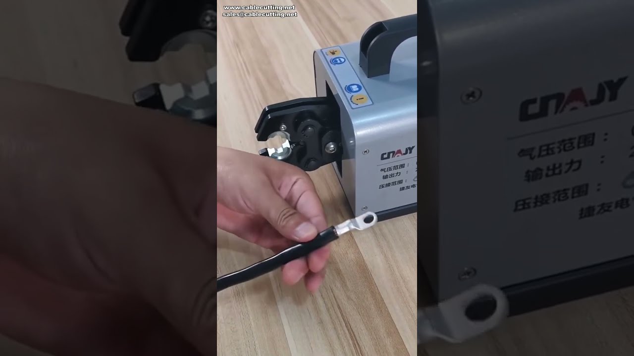 Pneumatický krimpovací stroj na měděná oka s nastavitelnými tvary krimpování #továrna #stroj