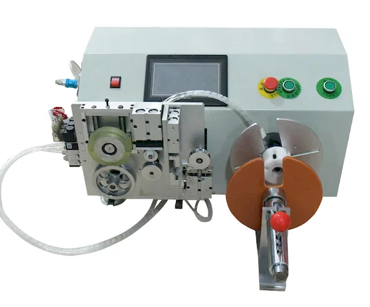 Poloautomatické stříhání, navíjení a počítání metrů kabelů WPM-2009LC